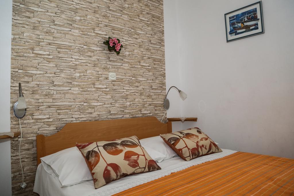 Apartments Dragica Милна Экстерьер фото