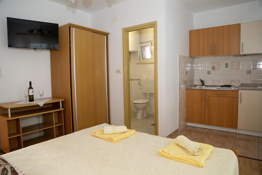 Apartments Dragica Милна Экстерьер фото