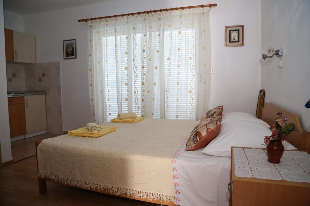 Apartments Dragica Милна Экстерьер фото