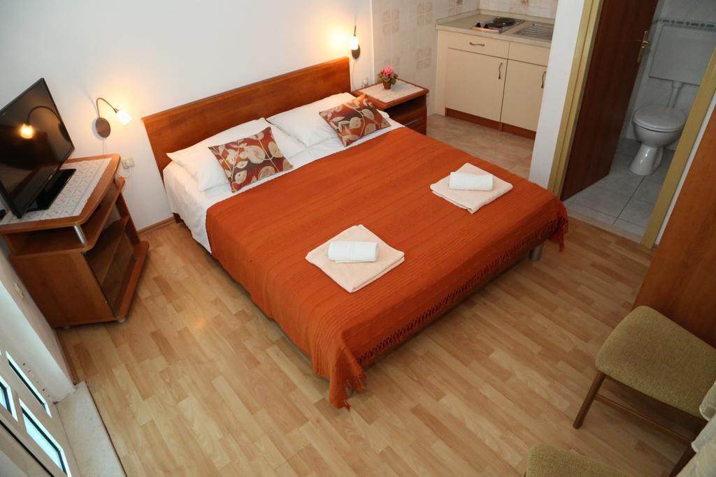 Apartments Dragica Милна Экстерьер фото